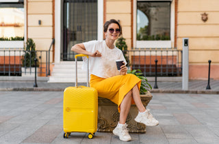 Voyager avec des lunettes : les indispensables pour partir l’esprit tranquille