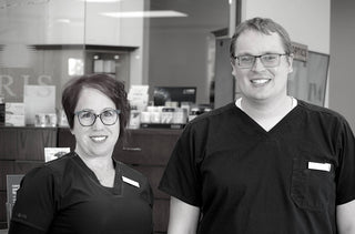 Tammy Baker, Opticienne et Dr Adam Reid, Optométriste