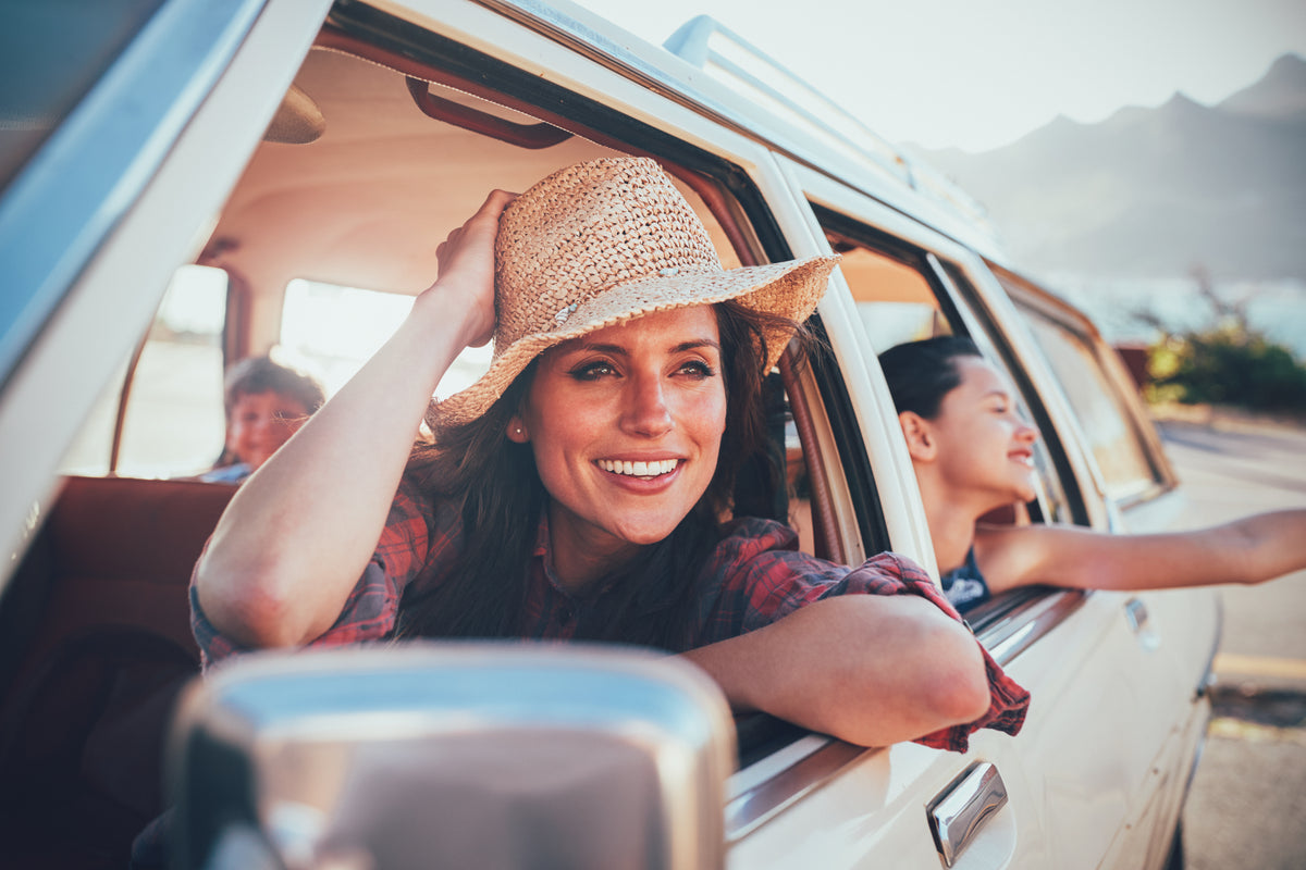 Choosing the right contact lenses for your summer activities – Iris