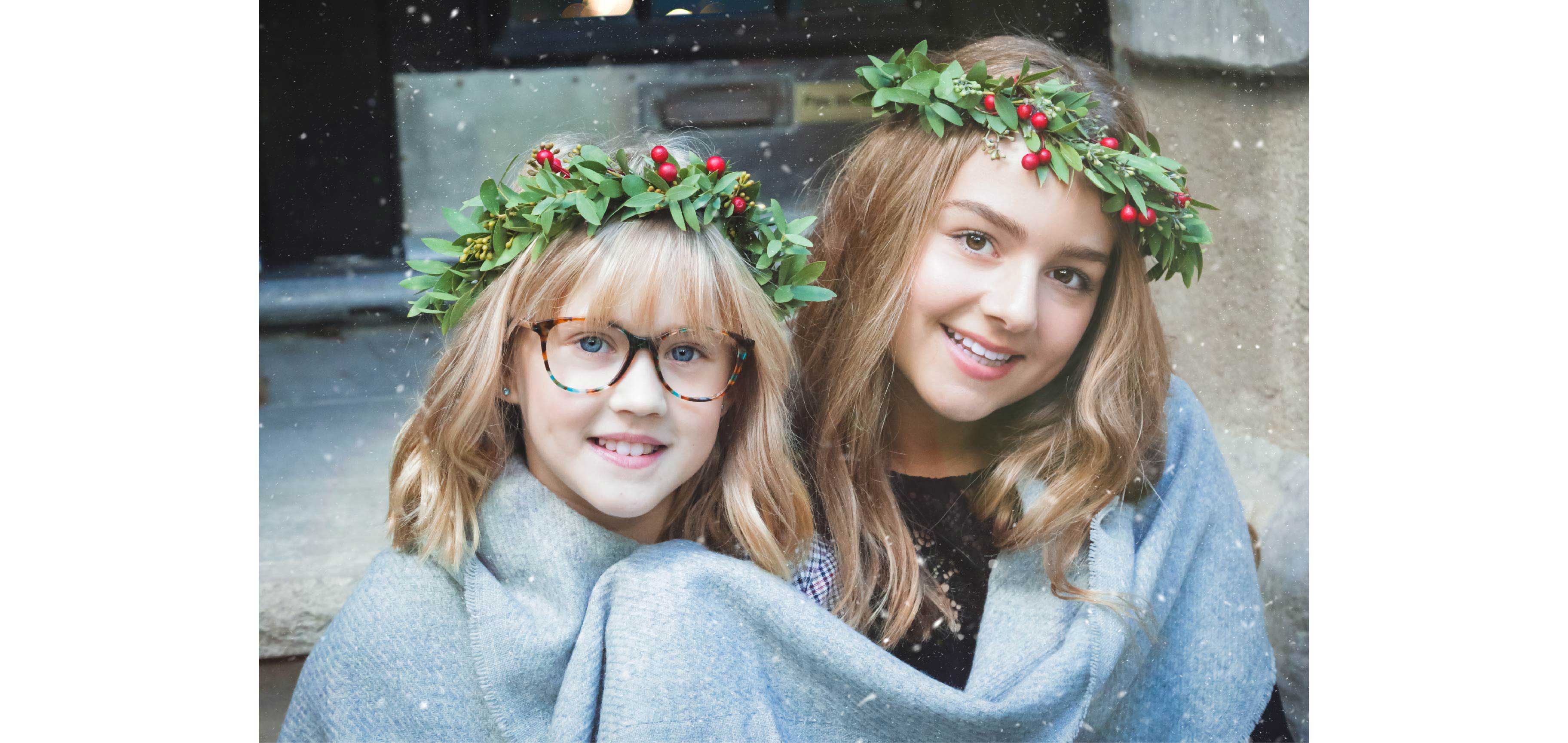 Vanessa Sicotte's daughters Malla and Maddie wearing Reactive RE5275 glasses